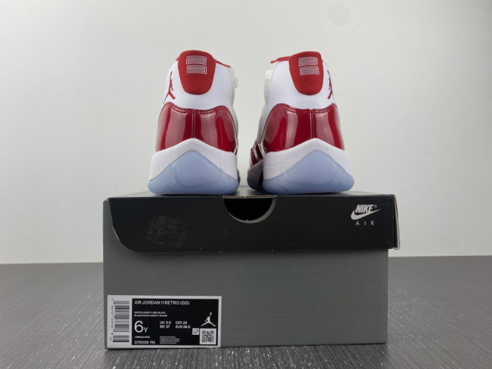 Air Jordan 11 Retro 