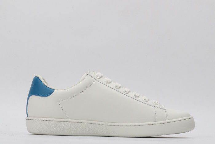 G*u*i low-top sneaker