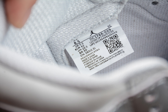 Air Jordan 1 High OG Japan ‘Neutral Grey’ DC1788-029