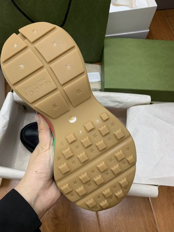 G*u*i sneaker