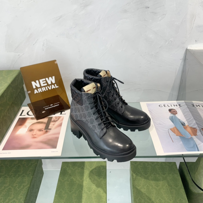 G*u*i boots