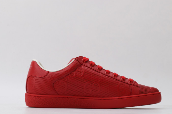 G*u*i low-top sneaker