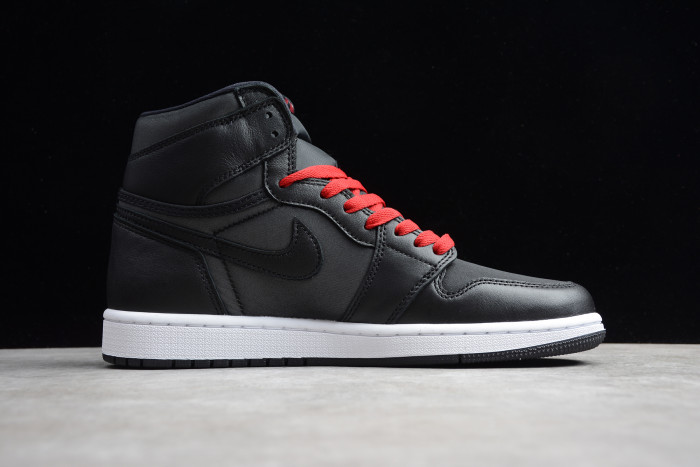 Air Jordan 1 Retro High OG “Black Satin” 555088-060
