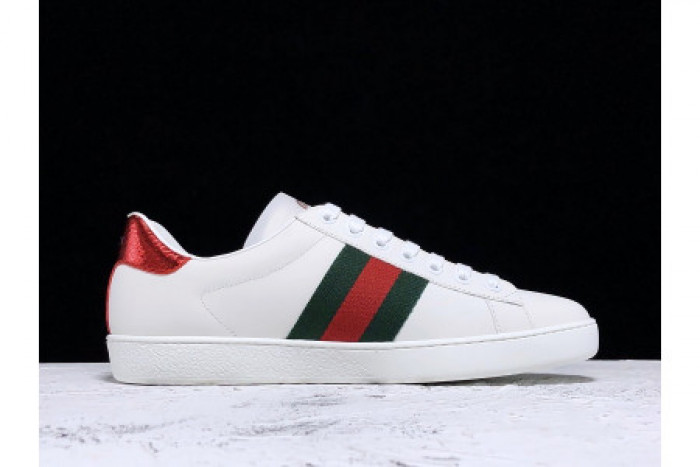 G*u*i ace embroidered low-top sneaker white with bee