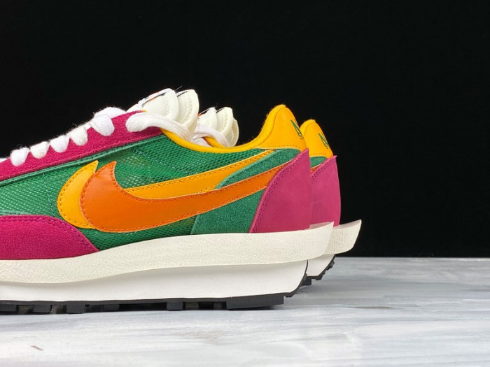 Sacai x Nike LDV Waffle 