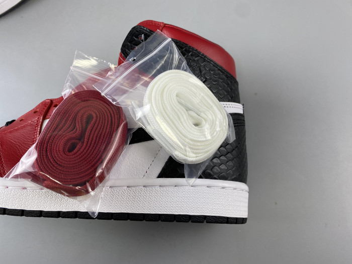 Air Jordan 1 High OG WMNS “Satin Snake” CD0461-601
