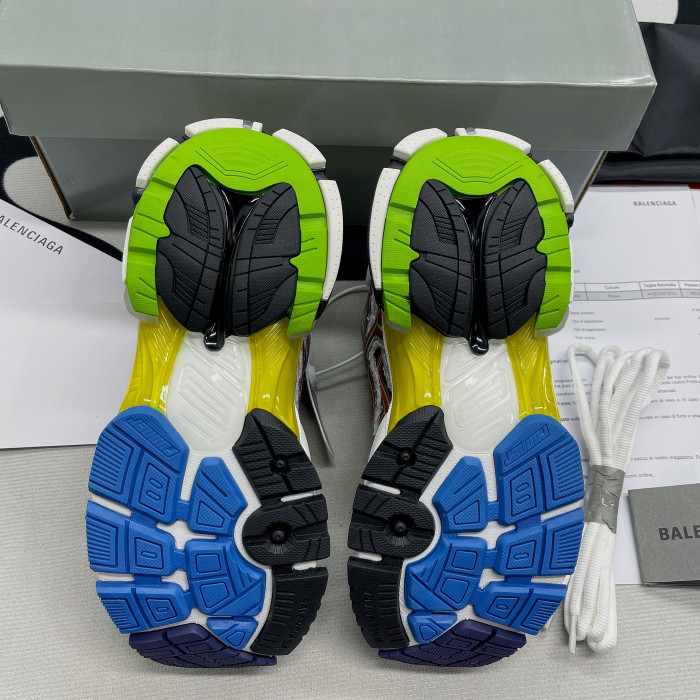 Ba*len*cia*ga runner sneaker