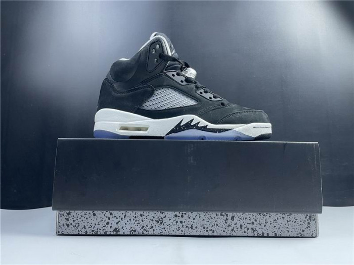 AIR JORDAN 5 “OREO” CT4838-011