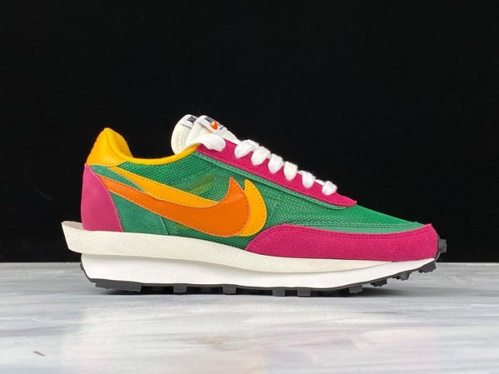 Sacai x Nike LDV Waffle 