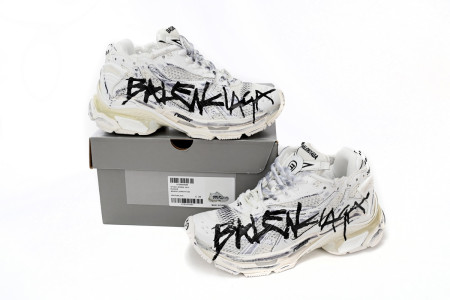 BALCIA Runner Graffiti White