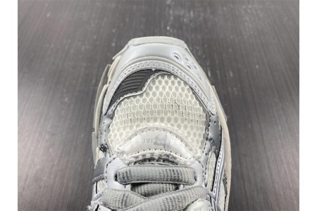 BALCIA Track Runner White Grey Silver