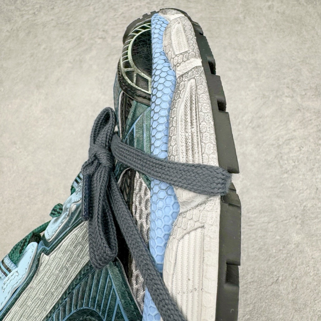 BALCIA 3XL Sneakers Celadon