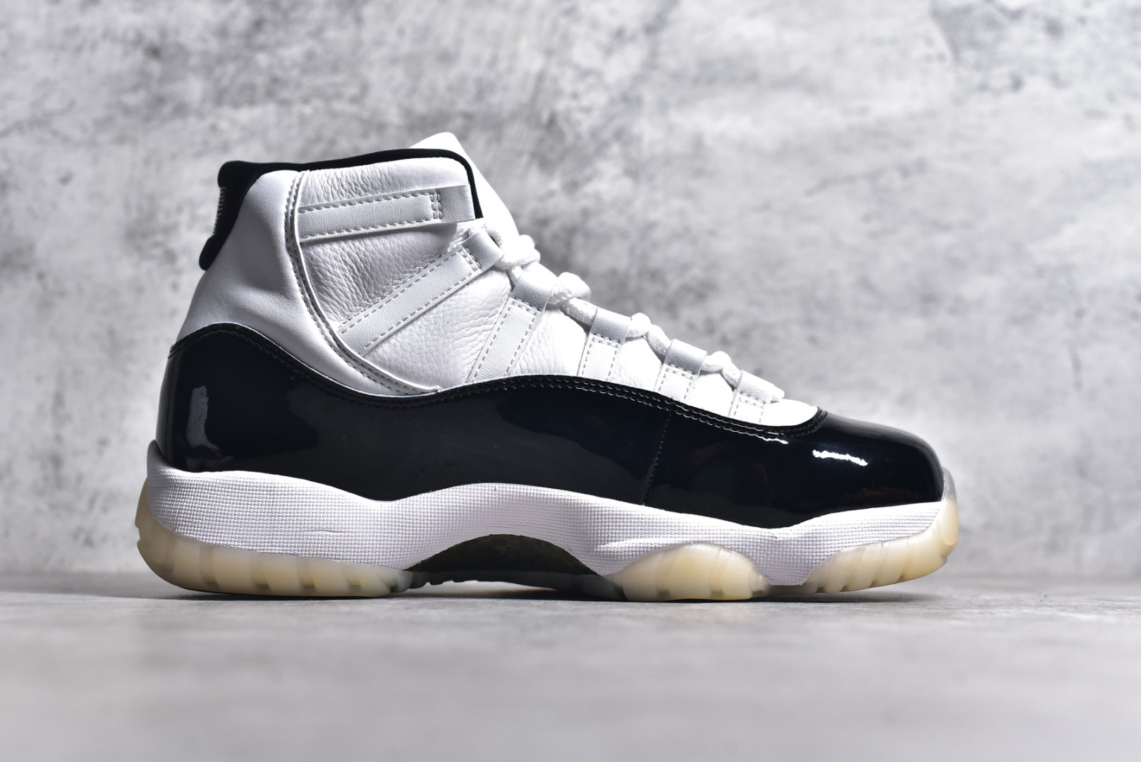 Air Jordan AJ11 "DMP" CT8012-170
