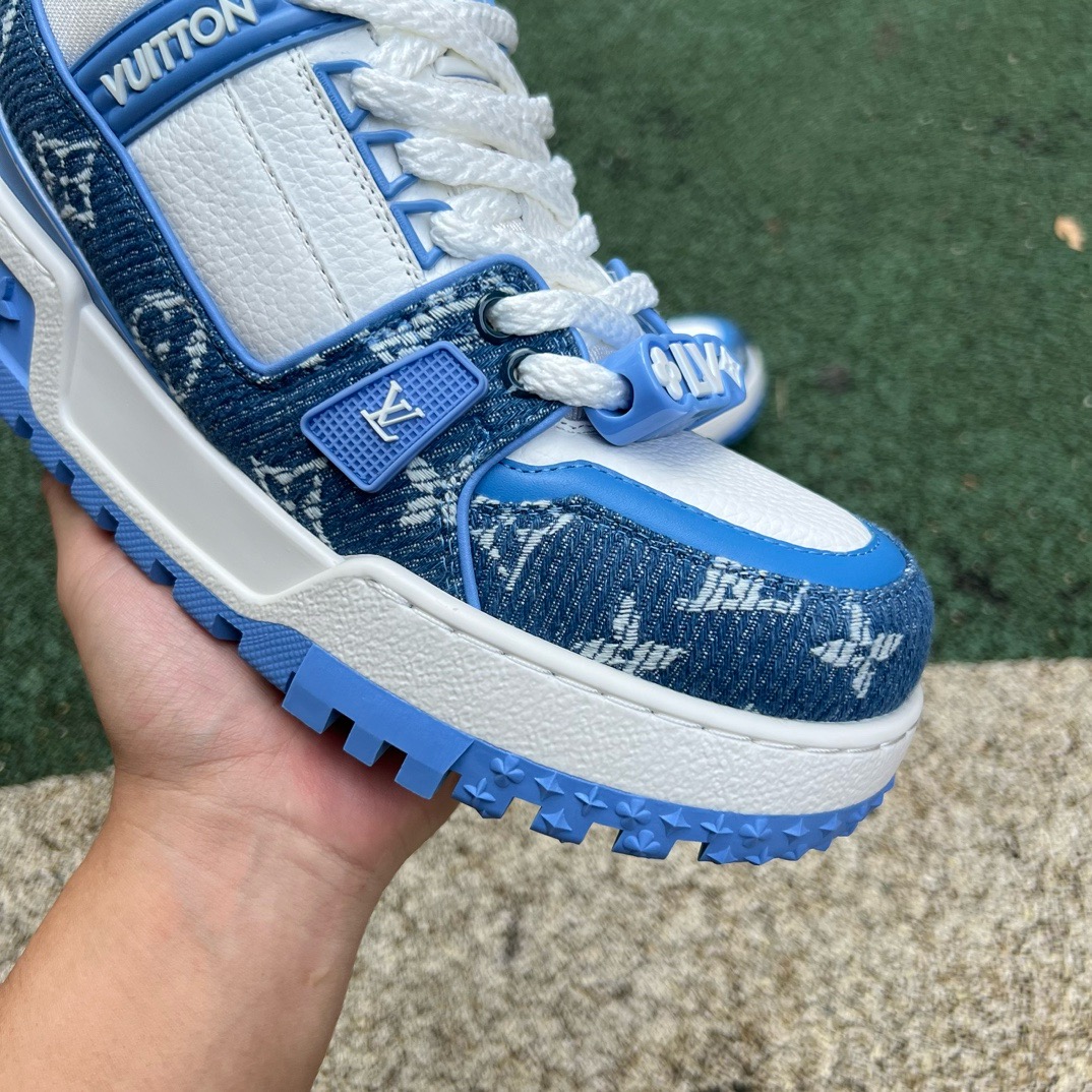 LV TRAINER MAXI White and bule denim
