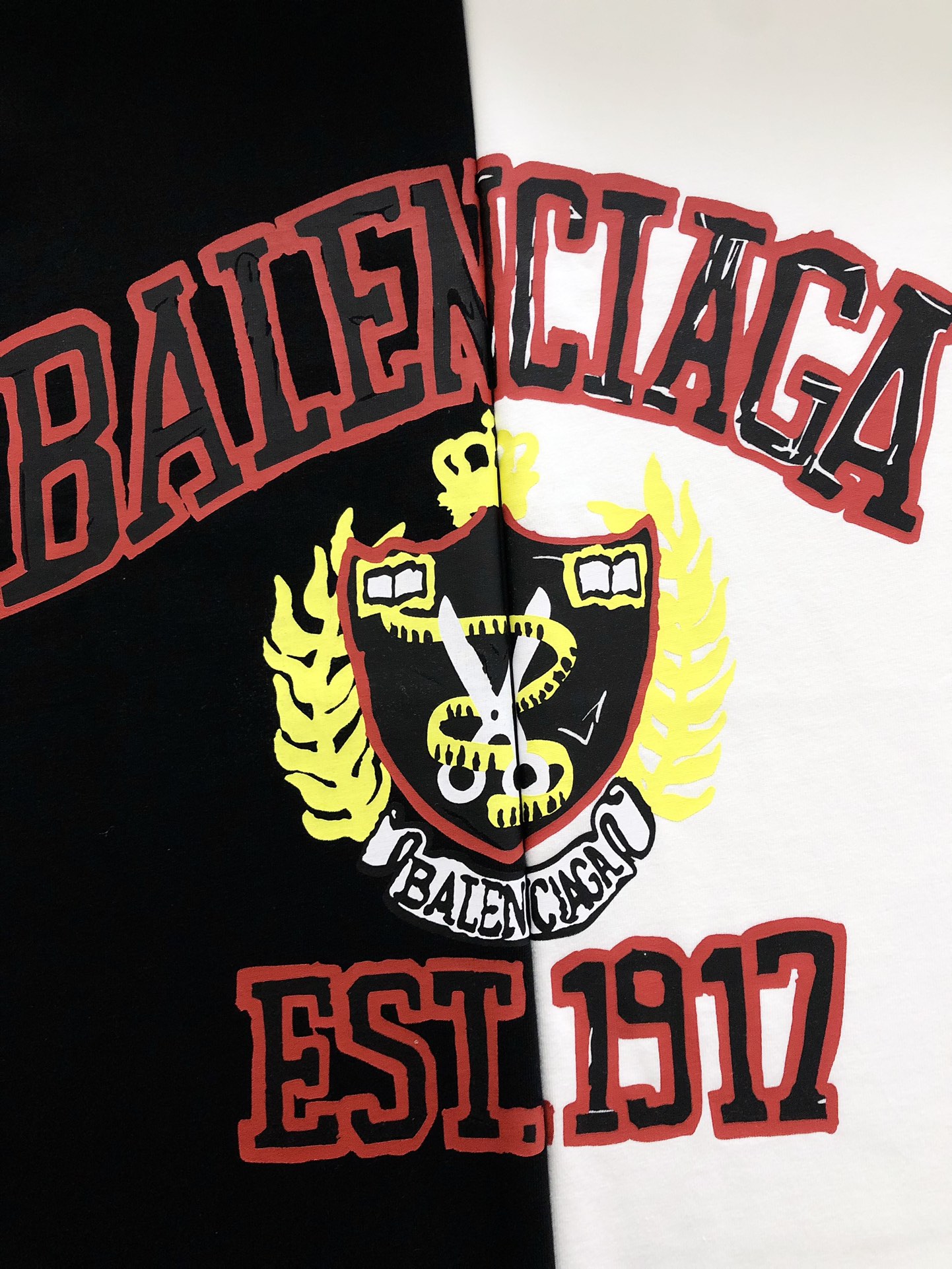 Ba*len*cia*ga t-shirts