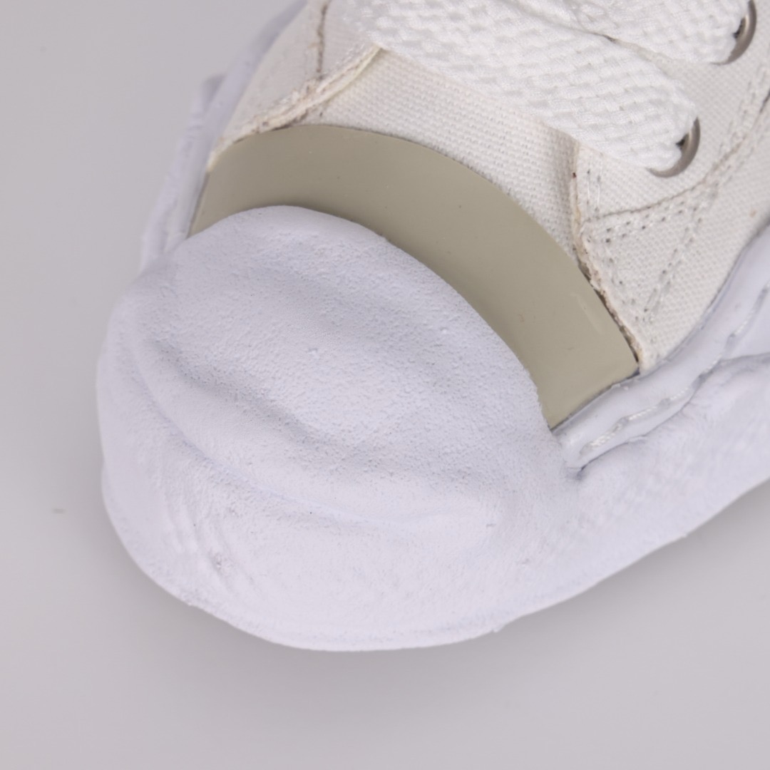Ma*s*n mihara yasuhiro mmy sneaker