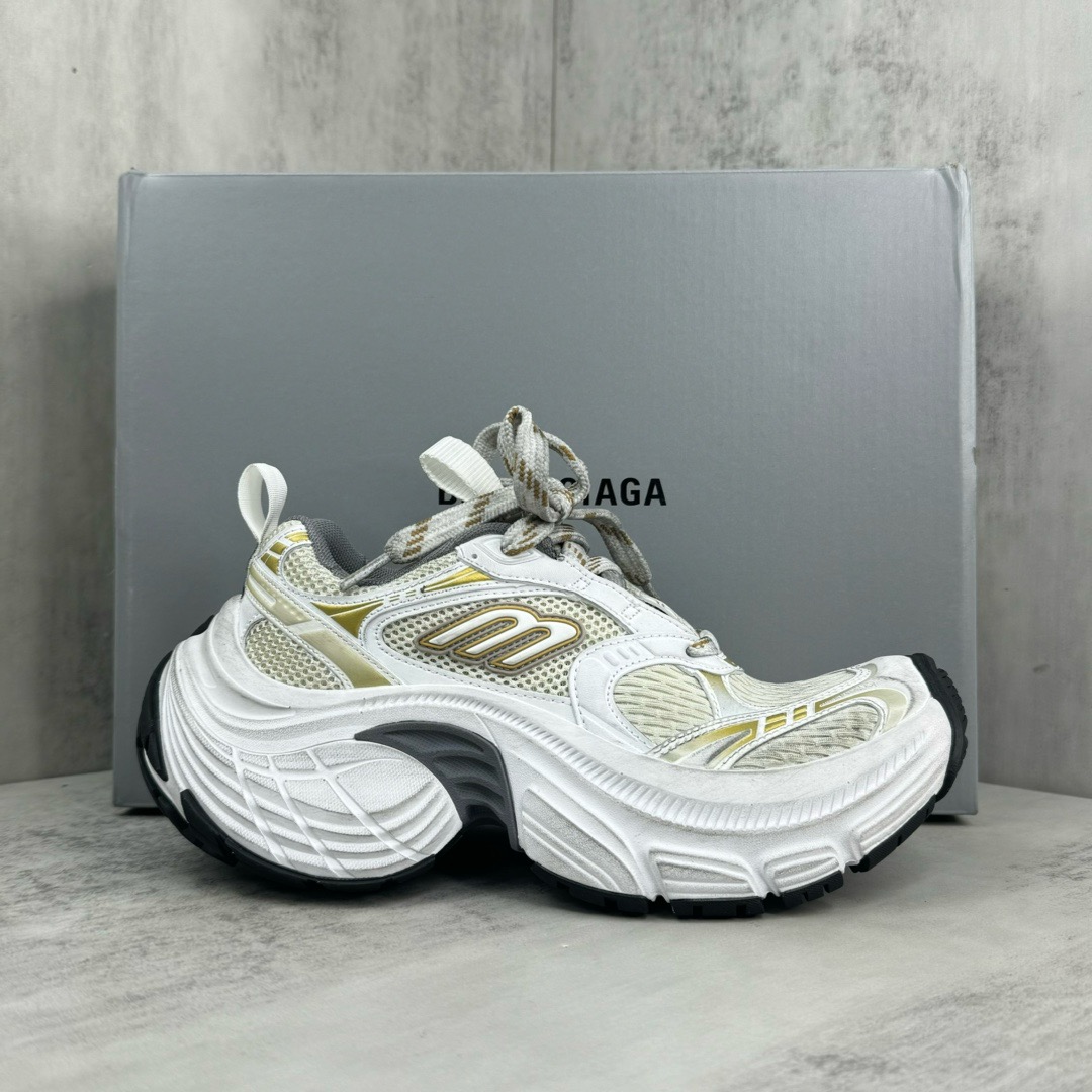 BLCG Sneaker 6XL