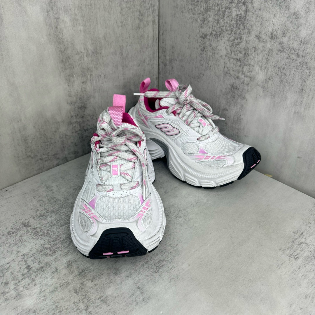 BLCG Sneaker 6XL