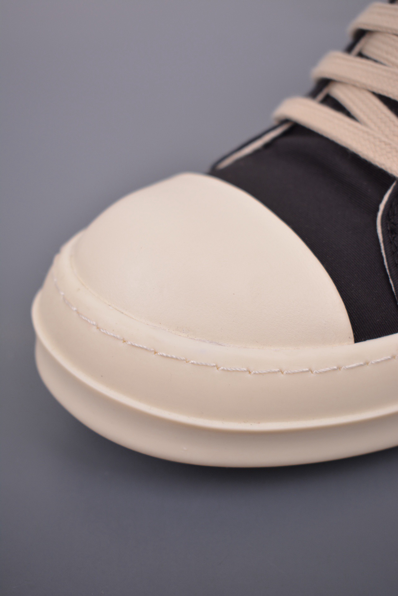 Rick Owen.s Sneaker