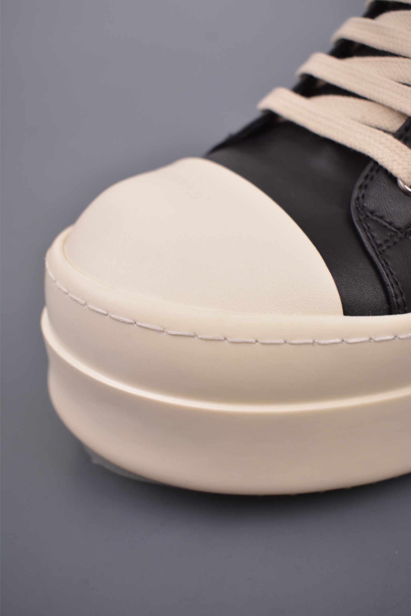 Rick Owen.s Sneaker