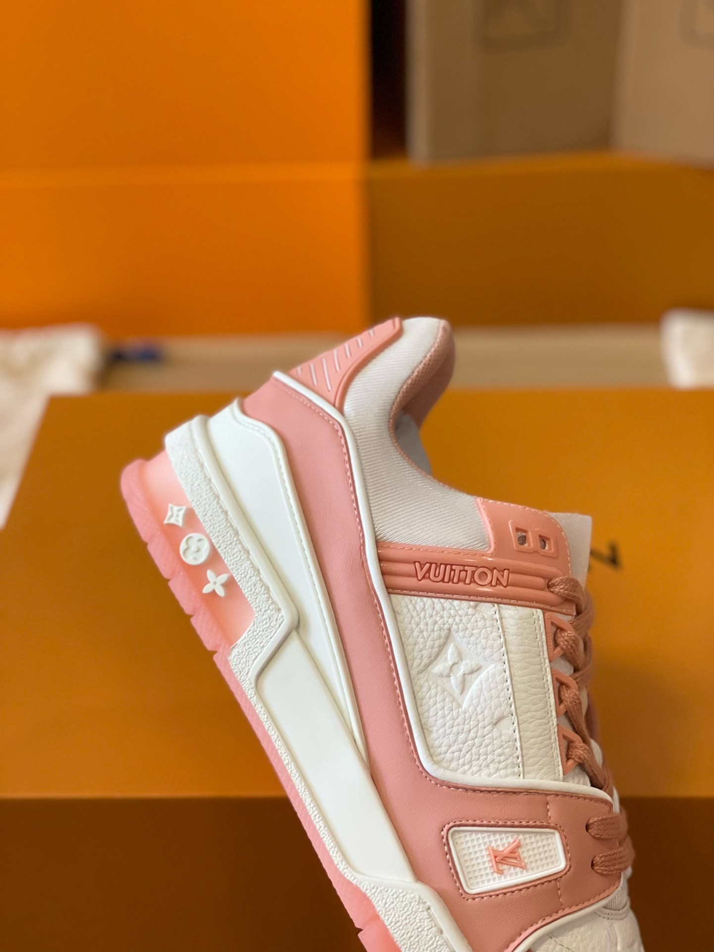Loui Vuitto TRAINER SNEAKER