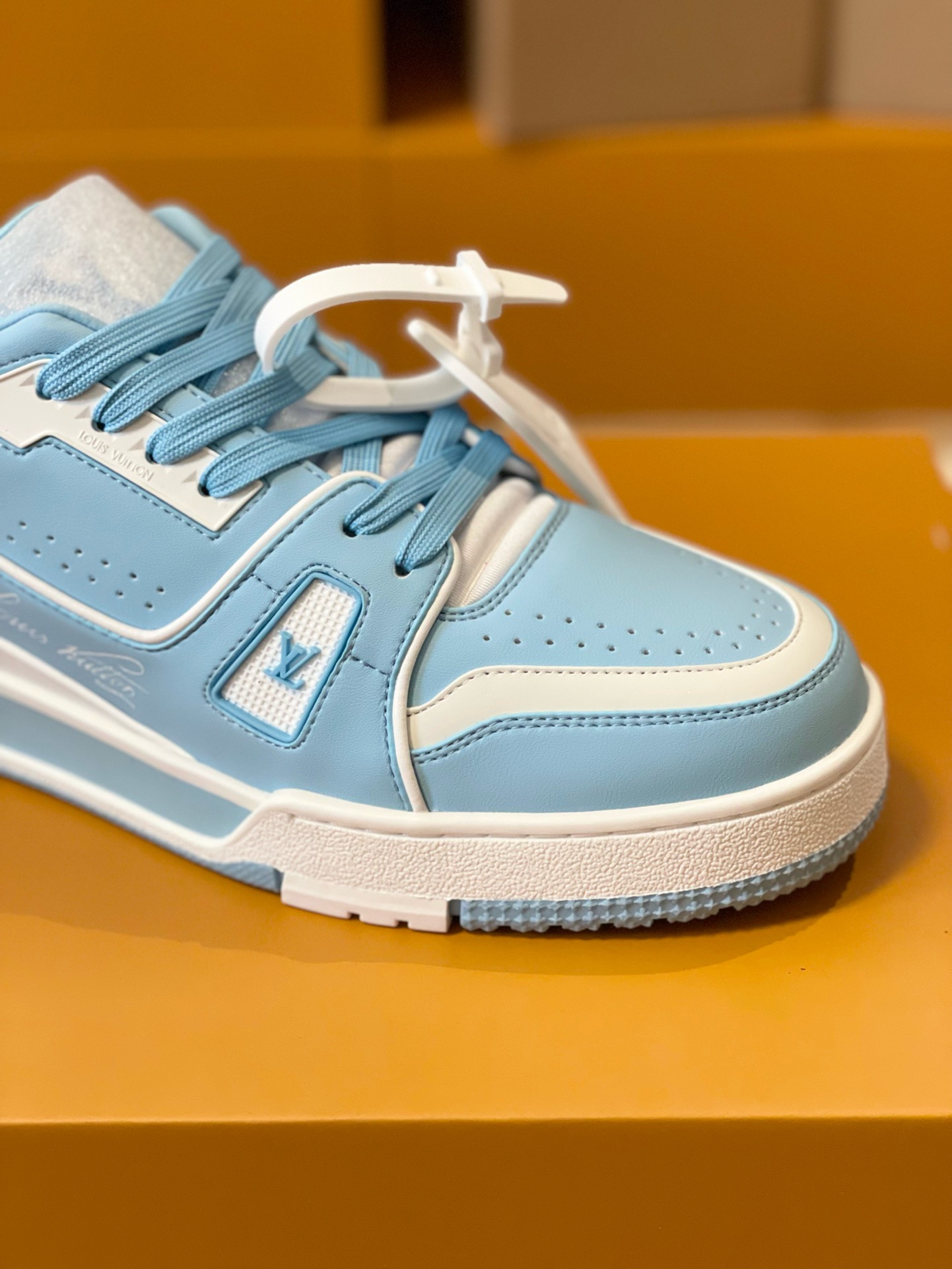 Loui Vuitto TRAINER SNEAKER