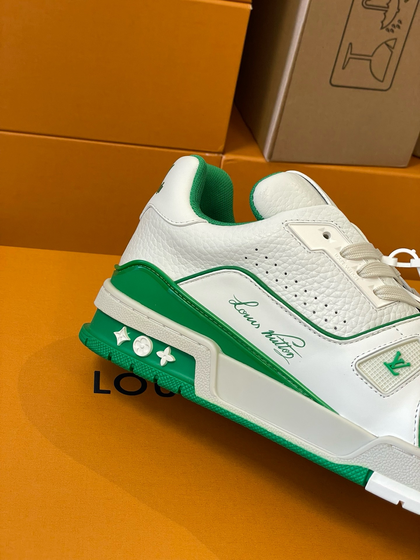 Loui Vuitto TRAINER SNEAKER