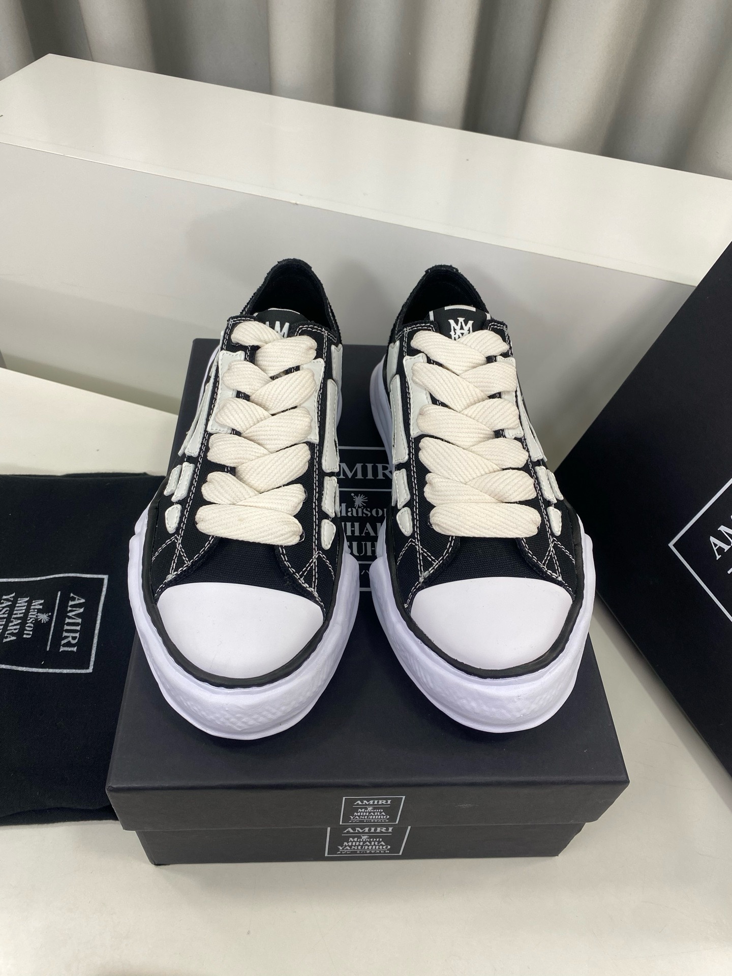 Ma*s*n mihara yasuhiro mmy sneaker
